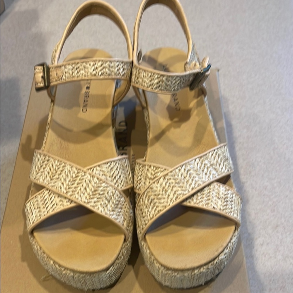 Lucky Brand Tan Woven Sandals